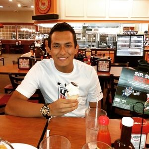 Meet your Posher, Juan